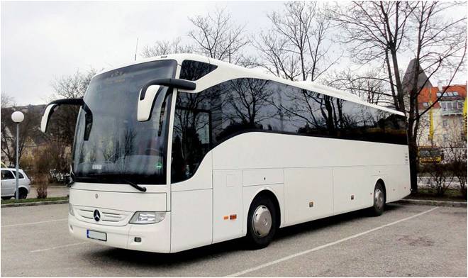 car-mercedes2-ntk-tourisme-autocar-voyage-transport-ile-de-france-location-bus-car